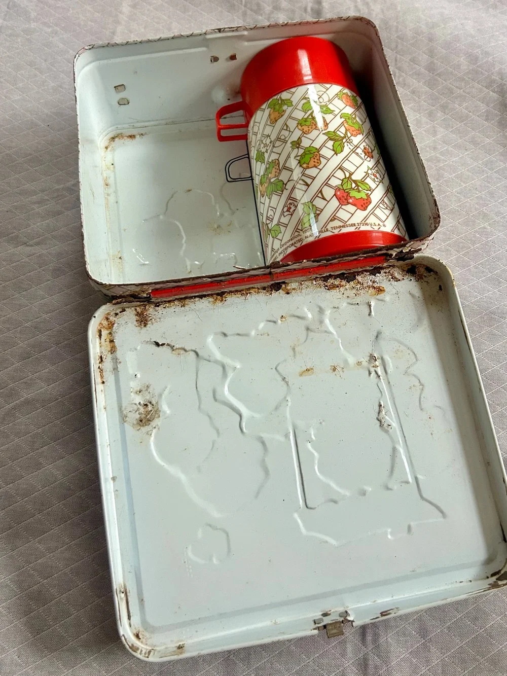 Vintage 1981 Original Strawberry Shortcake Aladdin Metal Lunchbox & Thermos Set